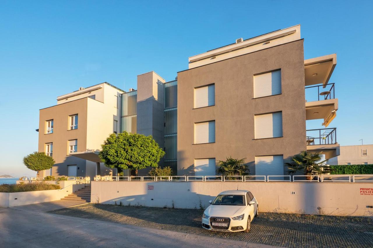 Sea View With Garden Apartment Joshua สปลิท ภายนอก รูปภาพ